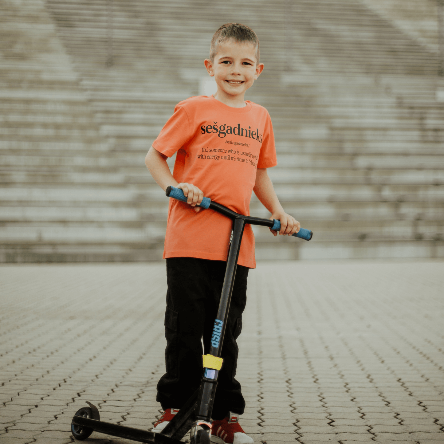 SIX-YEAR-OLD | T-SHIRT