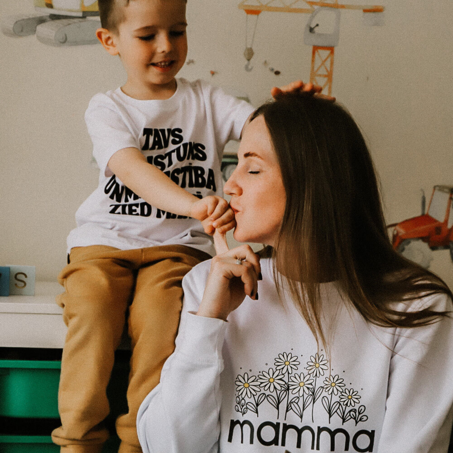 MAMMA MARGRIETIŅA | SWEATER