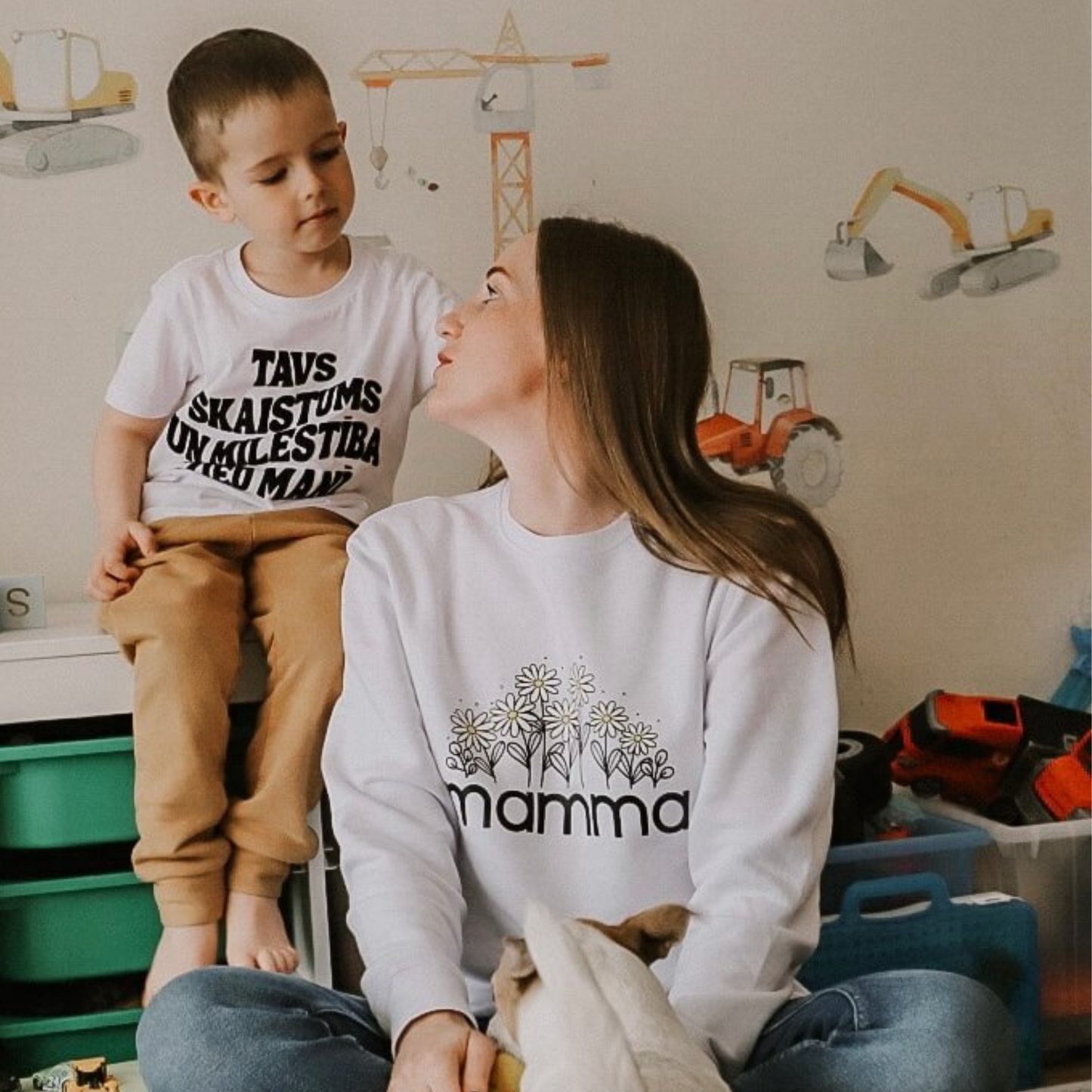 MAMMA MARGRIETIŅA | SWEATER