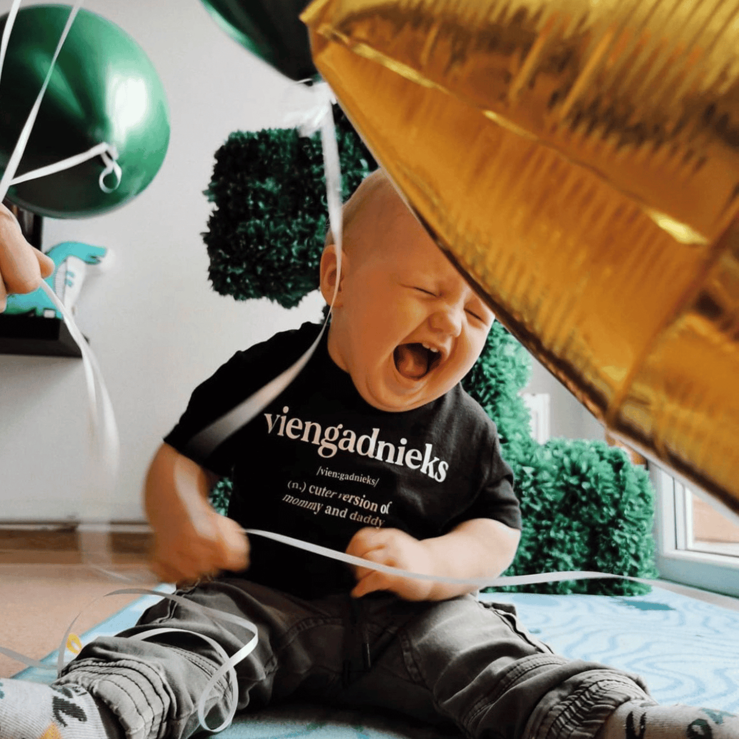 ONE-YEAR-OLD | T-SHIRT