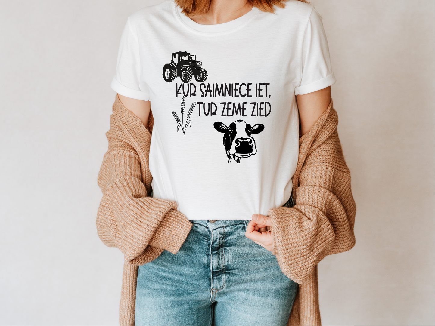 KUR SAIMNIEKI IET, TUR ZEME ZIED | T-SHIRT