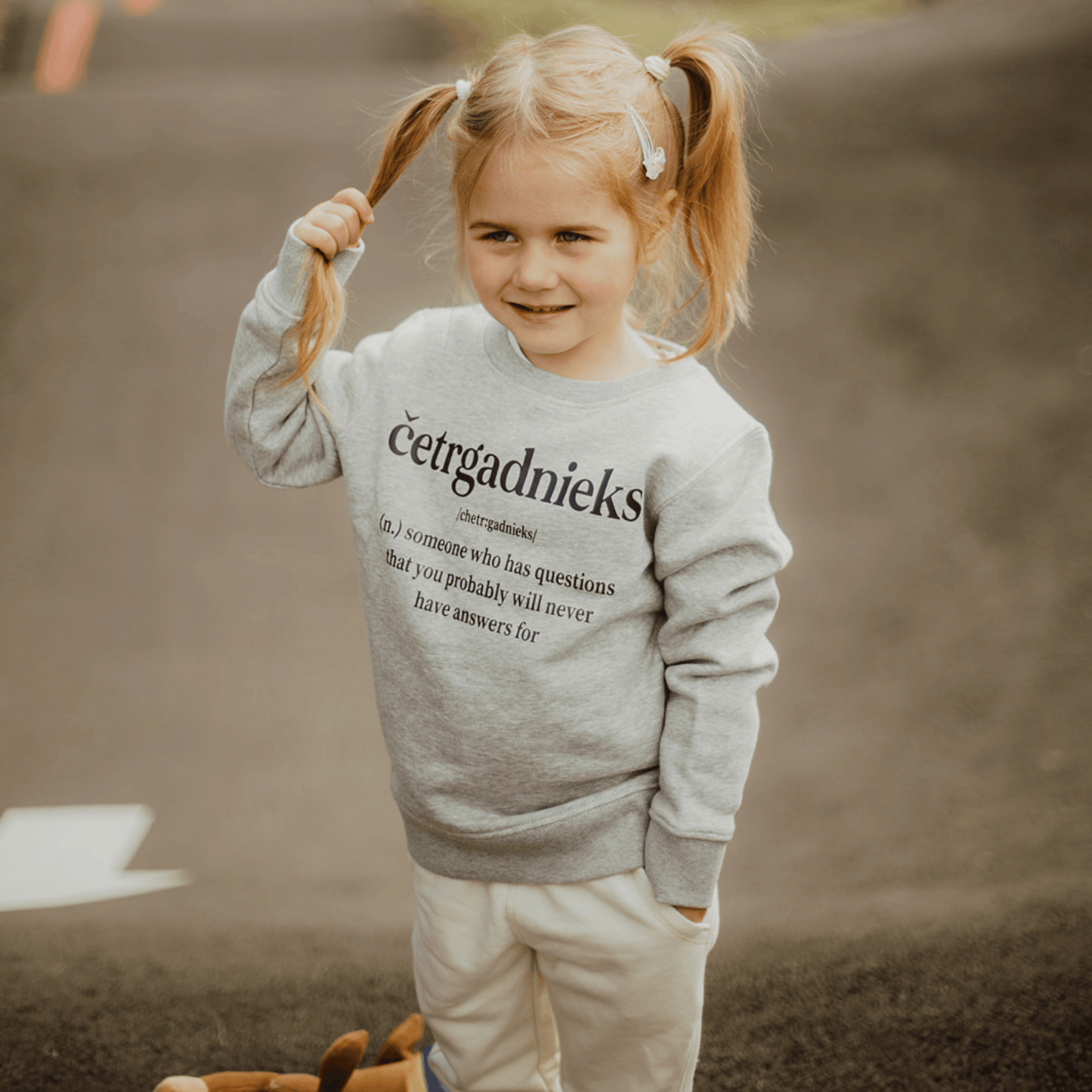 FOUR-YEAR-OLD | SWEATER