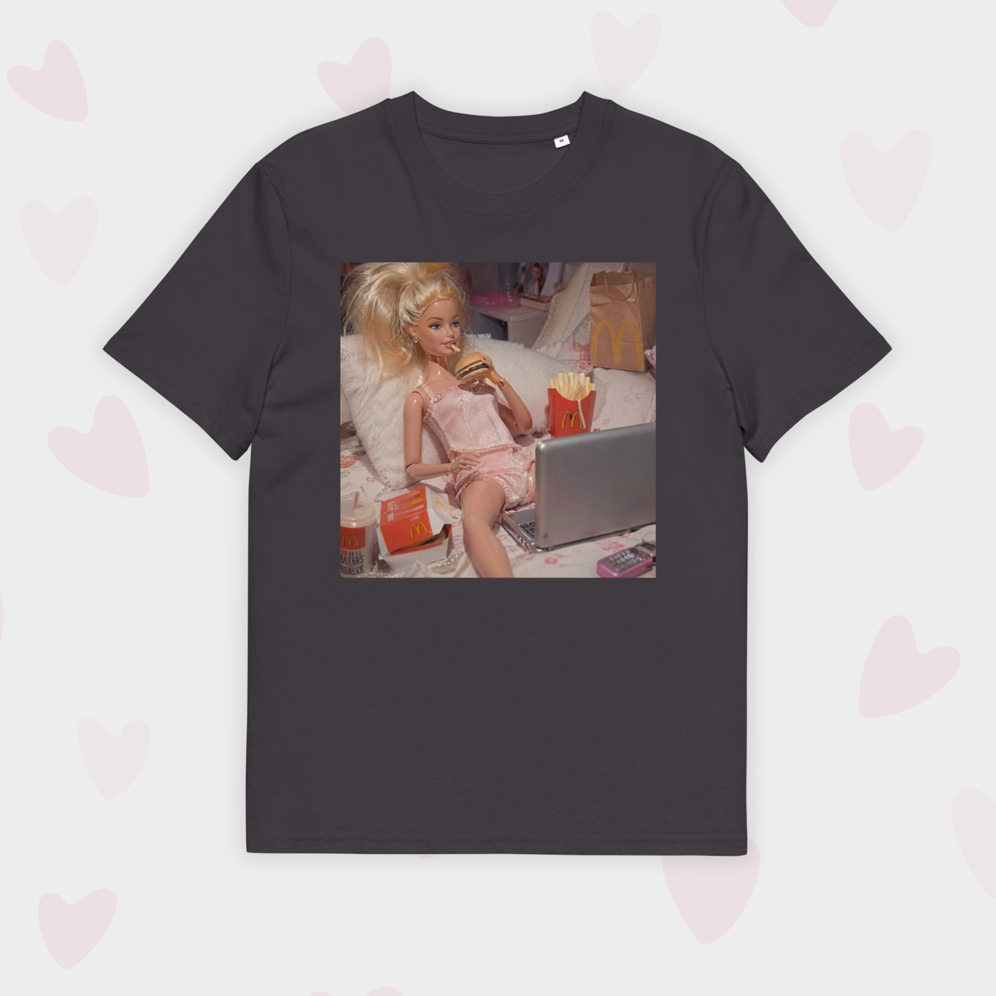 BARBIE NEZINĀMĀ 009 | T-SHIRT
