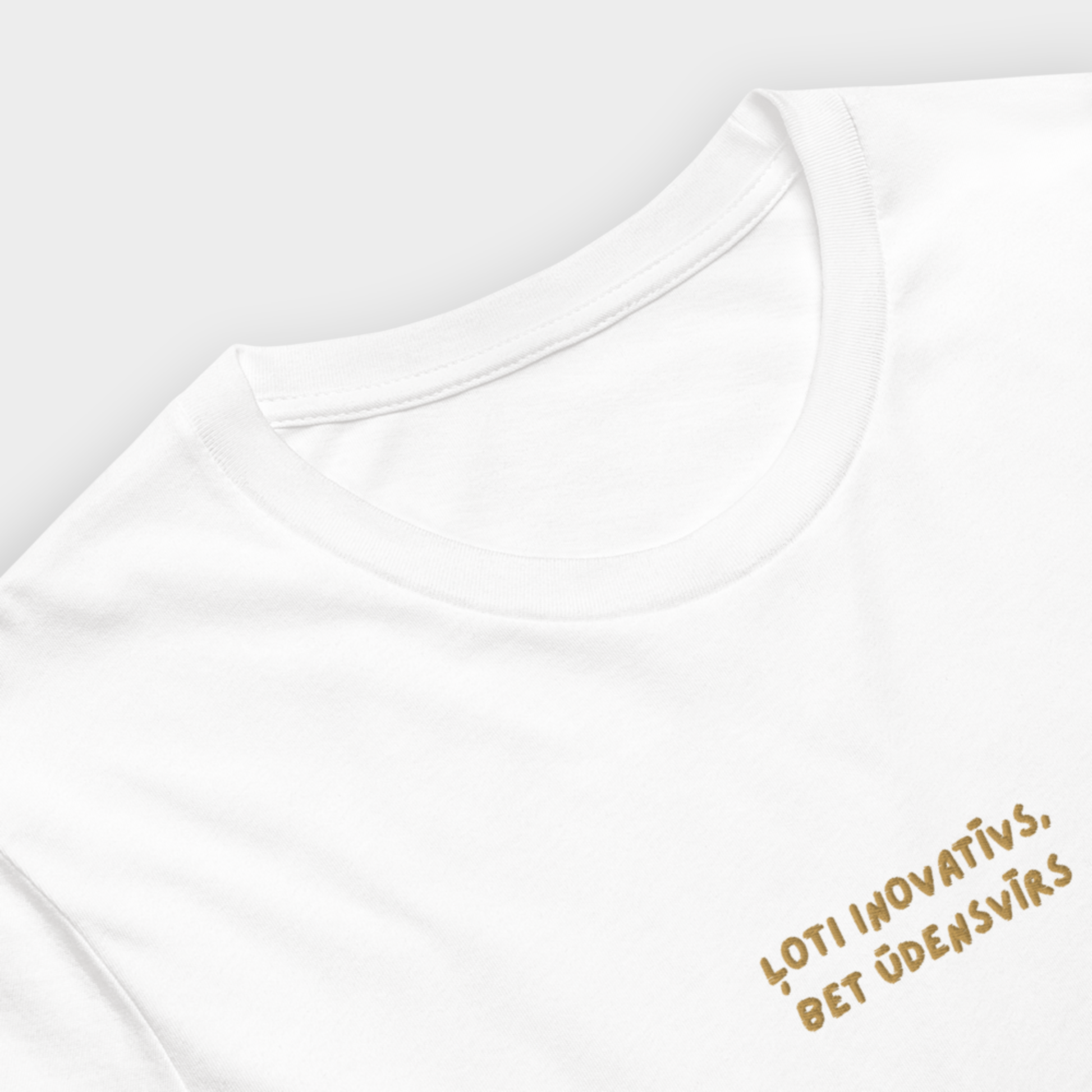 LOTI INOVATIVS, BET UDENSVIRS. DZIMSANAS DIENAS DAVANA UDENSVIRAM. ELEGANTA DAVANA SVETKOS. ELEGANTS UN ORIGINALS TKREKLS AR IZSUVUMU UDENSVIRAM. DZIMSANAS DIENAS DAVANA SIEVIETEI. TOP IDEJAS SVETKOS.
AQUARIUS BIRTHDAY TSHIRT. SUPER CUTE GIFT, BIRTHDAY GIFT IDEAS