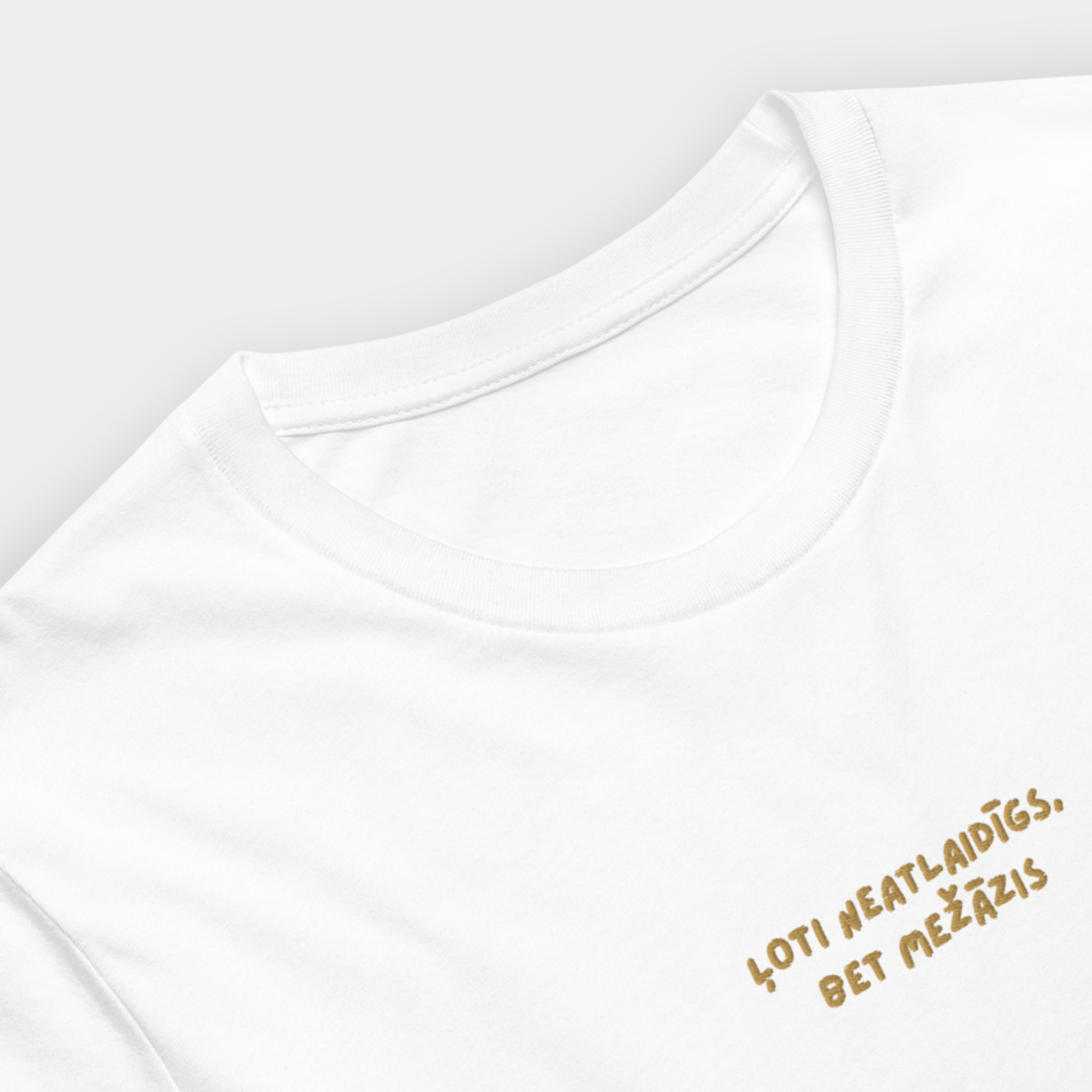 ĻOTI NEATLAIDĪGS, BET MEŽĀZIS, DZIMŠANAS DIENAS DAVANA MEZAZIM, DZIMSANAS DIENAS DAVANA, LIELISKA DAVANA SVETKOS T-KREKLS AR IZSUVUMU, AUGSTAS KVALITATES T-KREKLS, DAVANA SVETKO SIEVIETEI, DAVANA SVETKOS VIRIETIM, DAVANA SVETKOS