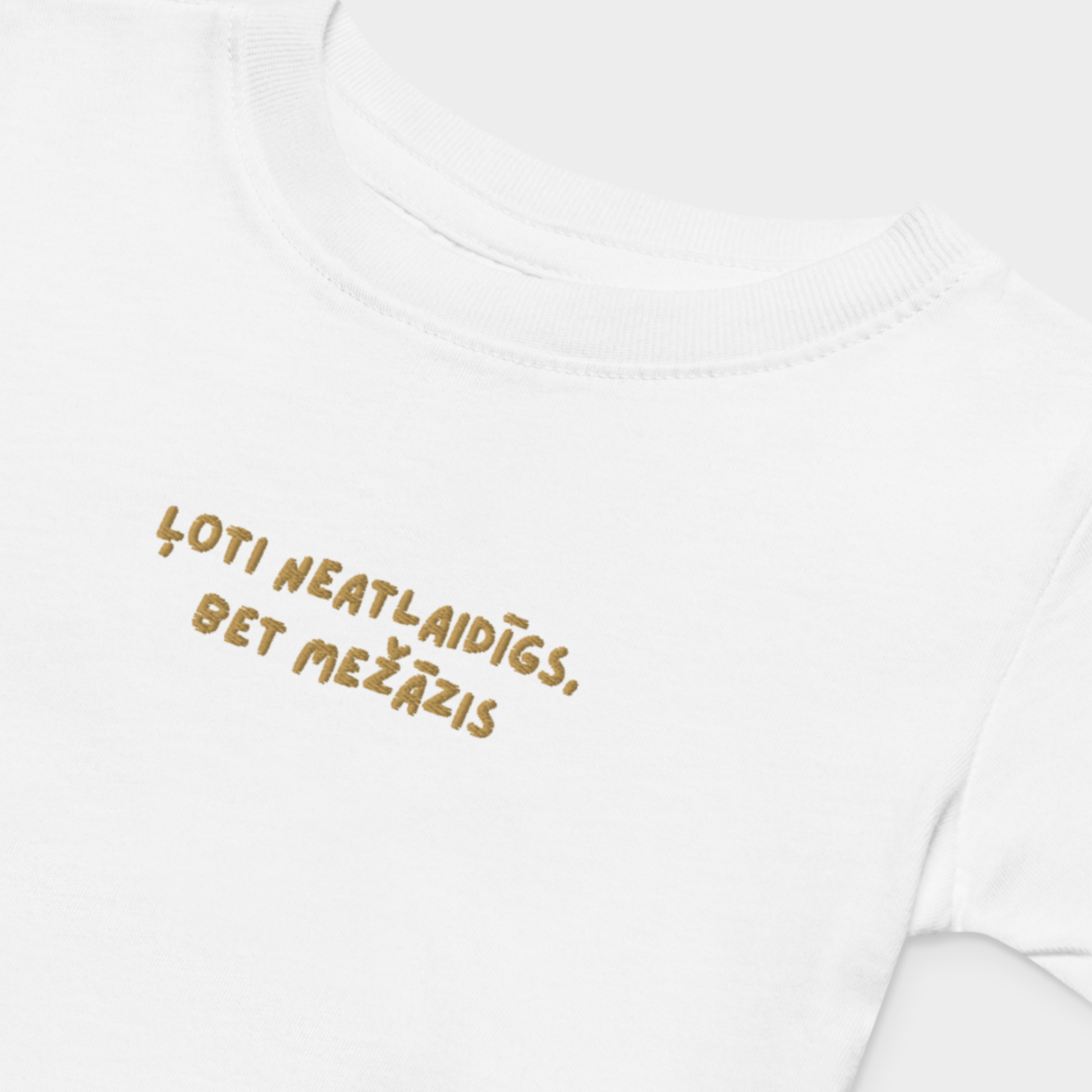 ĻOTI NEATLAIDĪGS, BET MEŽĀZIS T-KREKLS DZIMŠANAS DIENĀ MEŽĀZIM, DZIMŠANAS DIENAS T-KREKLS BĒRNIEM, IZŠŪTS T-KREKLS AR DIZAINU, HOROSKOPU DĀVANA, LIELISKA DĀVANA SVĒTKOS, ORIĢINĀLS APĢĒRBS BĒRNIEM